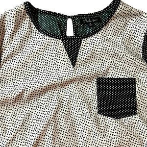 NWOT Antilia Femme Black & White Print Blouse Women's Size M
